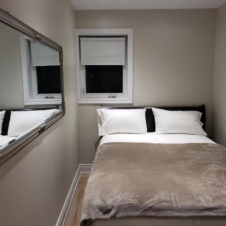 Toronto Rooms&Suites Exterior foto