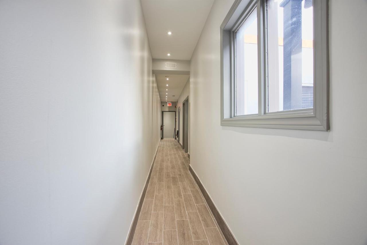 Toronto Rooms&Suites Exterior foto