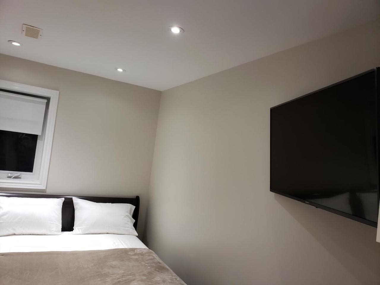 Toronto Rooms&Suites Exterior foto